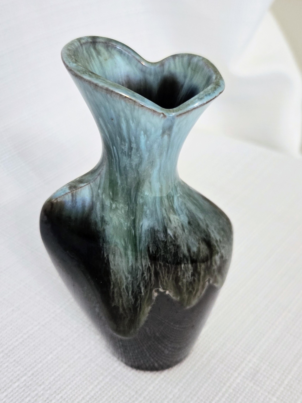 Vtg Arrow Pottery Vase Drip Glaze Irregular Open Tulip 6" 2 Tone Green Brown